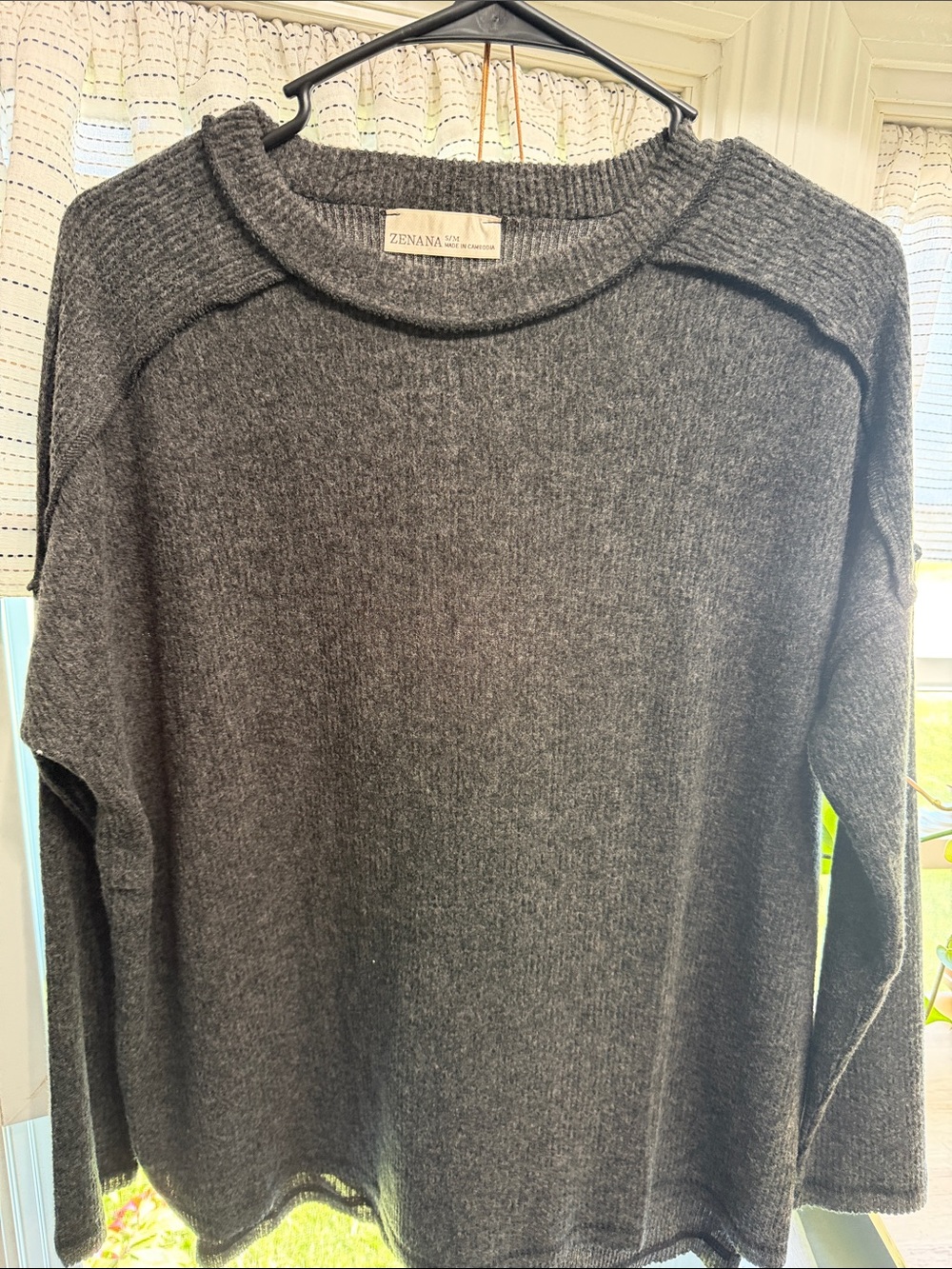 Zenana Outfitters  Gray Crewneck Sweater